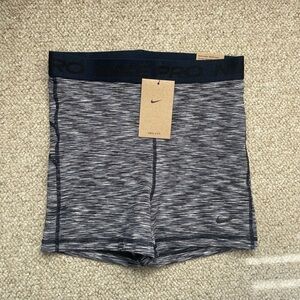 Nike Pro Women’s 3” Dri-Fit Navy Blue Training Spacedye Spandex Sz S NWT